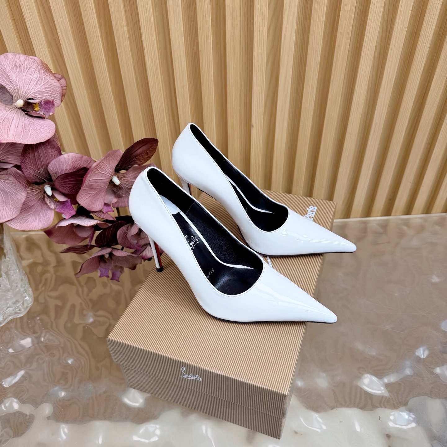 Women's high heels